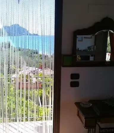 Casa Plaja Degli Uccelli Apartment *