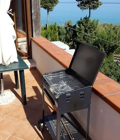 Casa Plaja Degli Uccelli Apartment *